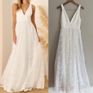 NWOT Sweetest Beloved White Mesh Embroidered Sleeveless Maxi Dress